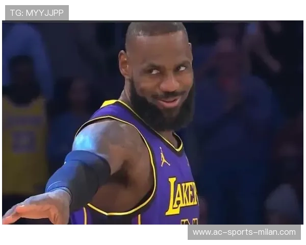 詹姆斯关键时段再次得手,湖人迎来掌声