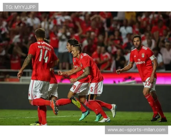 意甲米兰边路突破再现，红黑军团连胜