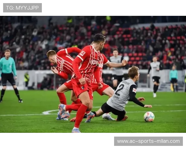 拜仁依靠速度差拉开对手防线：速度与技术的完美结合